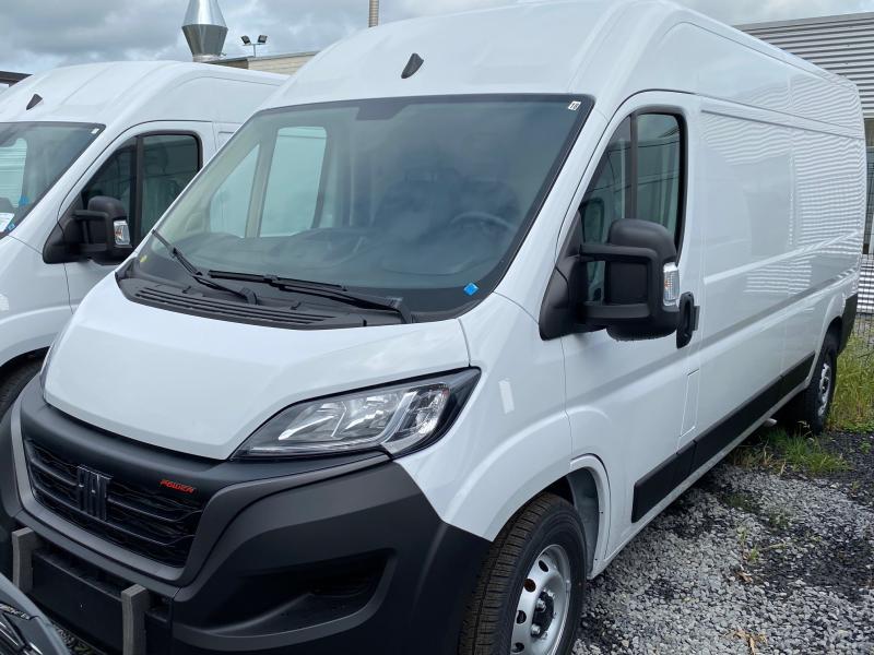 Fiat Ducato SERIE 7 VAN 3T5 L3H2 140PK MT 10 Km